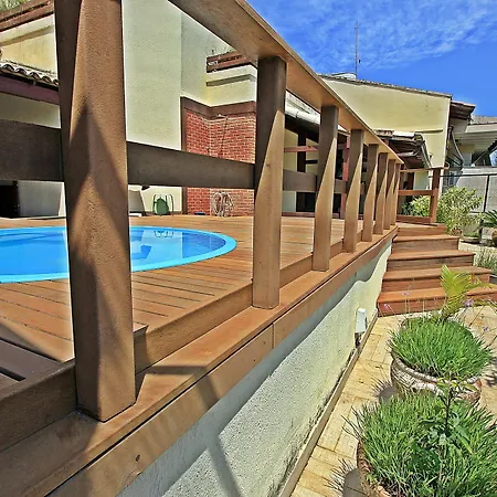 Rio Spot Homes Q010